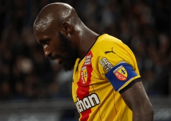 Phân tích trận Lens vs Auxerre vòng 31 Ligue 1 mùa 2024/2025